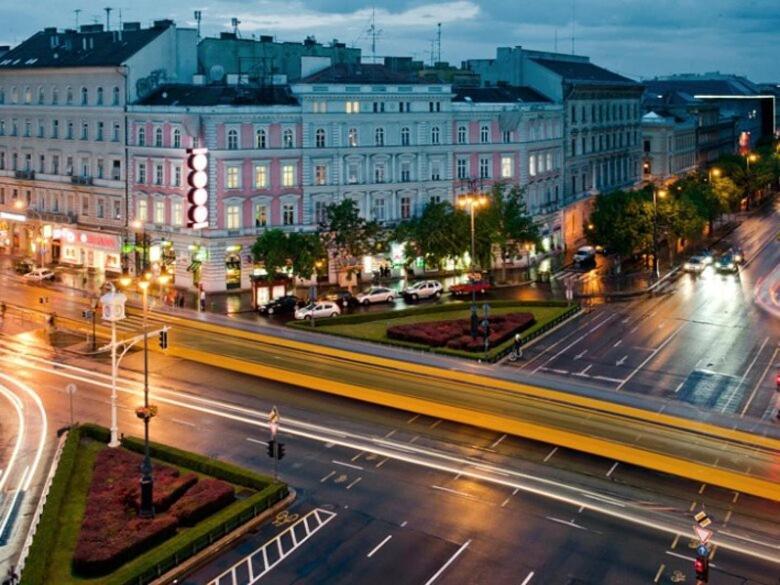 Paulay Deluxe Suites By Corall Budapest Eksteriør bilde